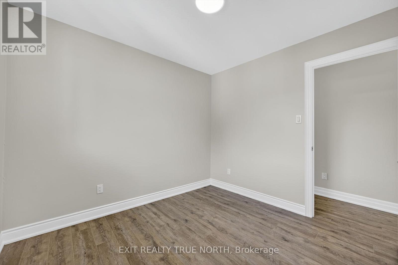 Photo 21 of 23 Janine Street, Barrie ON
