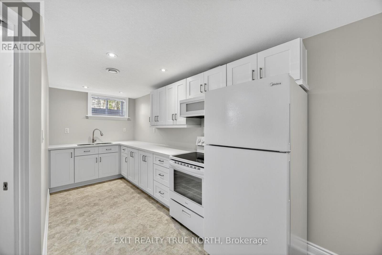 Photo 28 of 23 Janine Street, Barrie ON