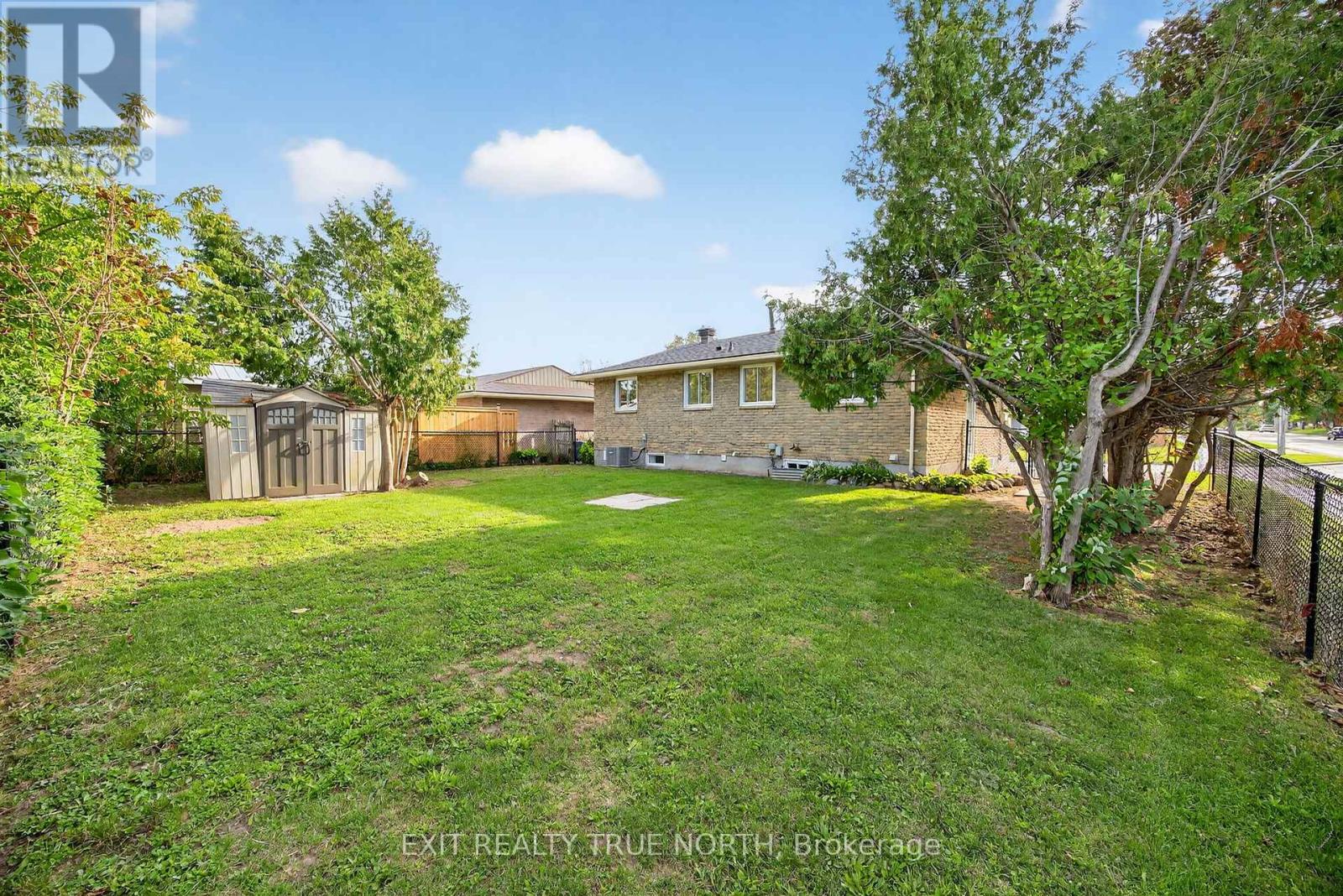 Photo 42 of 23 Janine Street, Barrie ON