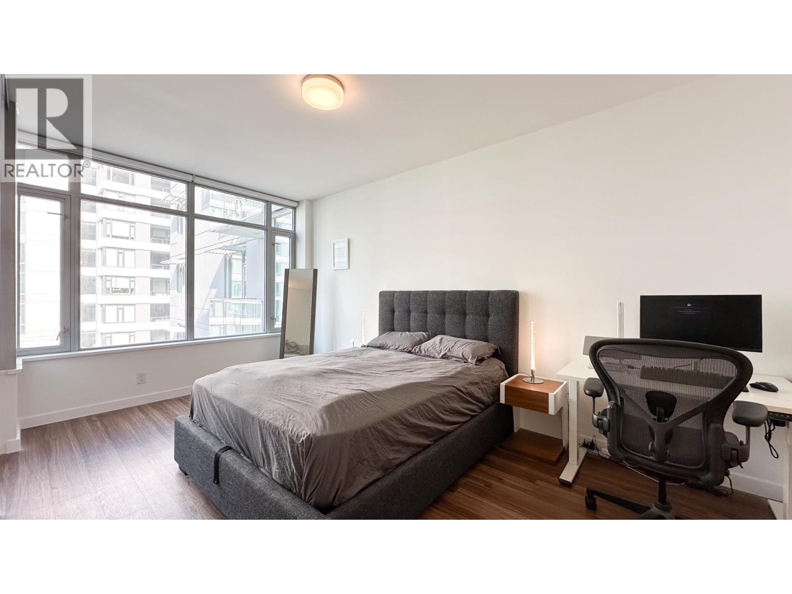 Photo 19 of 515 1661 Quebec Street, Vancouver BC