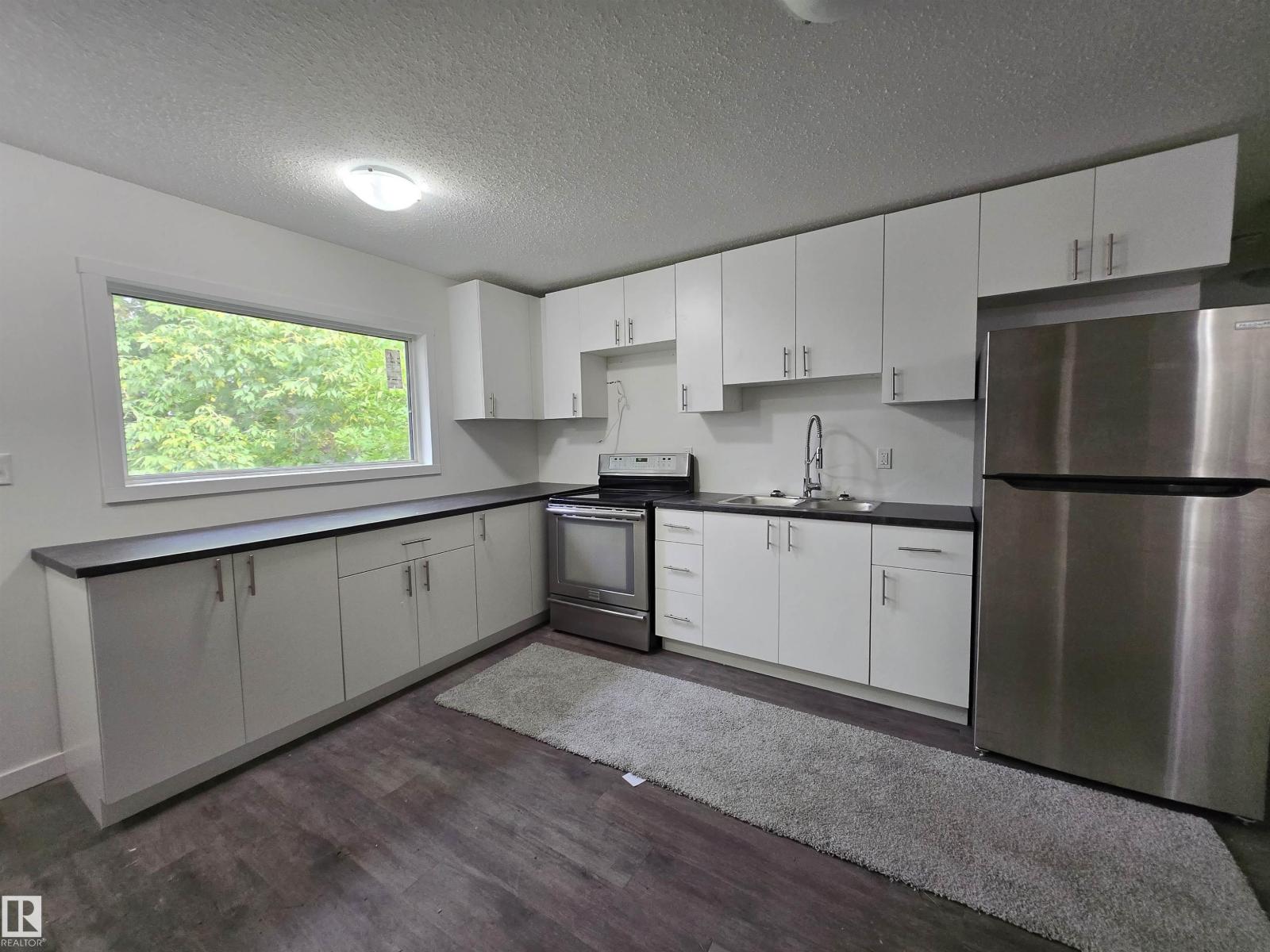 Photo 4 of 4513 53 Av, Wetaskiwin AB