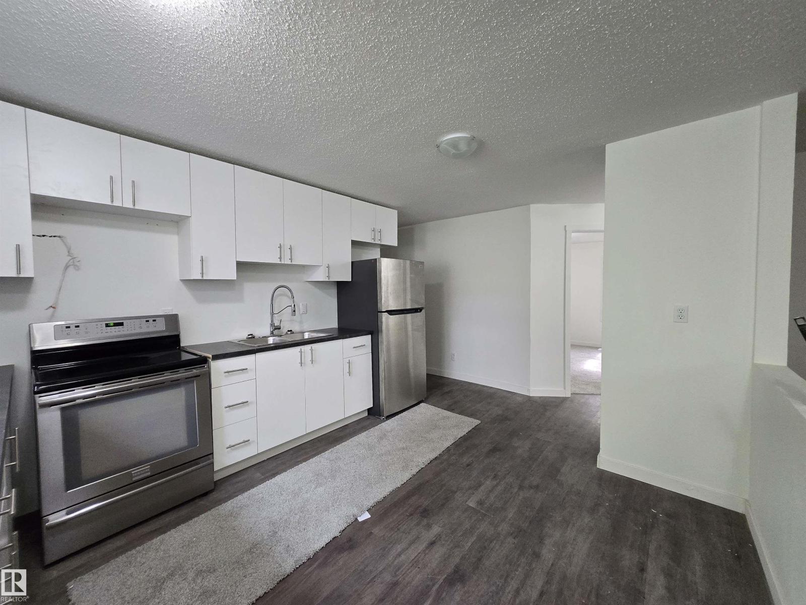 Photo 5 of 4513 53 Av, Wetaskiwin AB