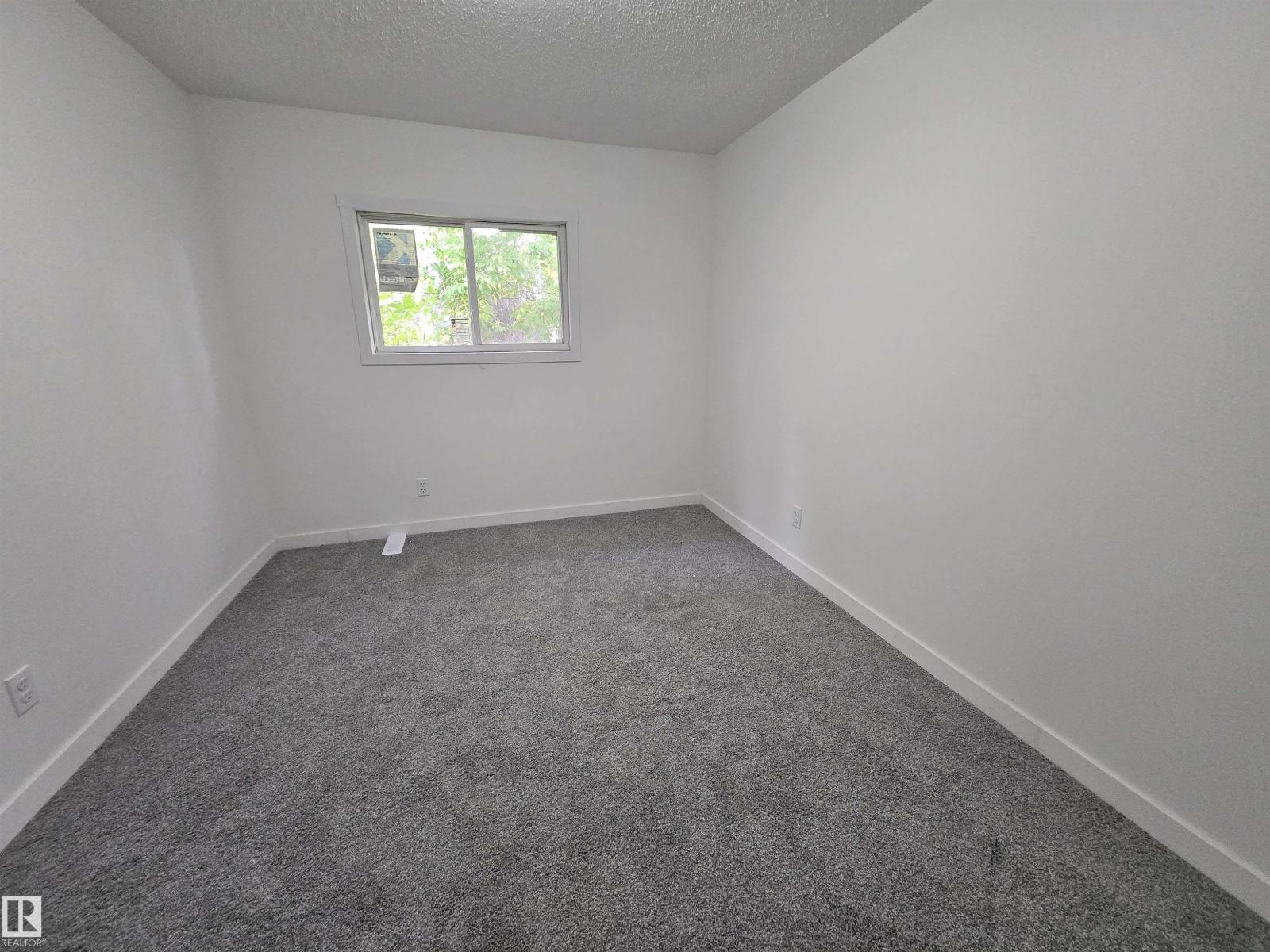 Photo 9 of 4513 53 Av, Wetaskiwin AB