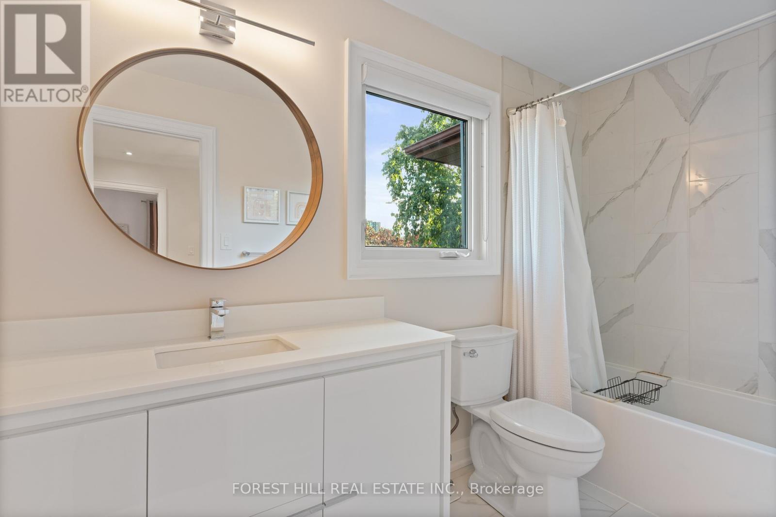 Photo 29 of 6633 Eastridge Road, Mississauga ON