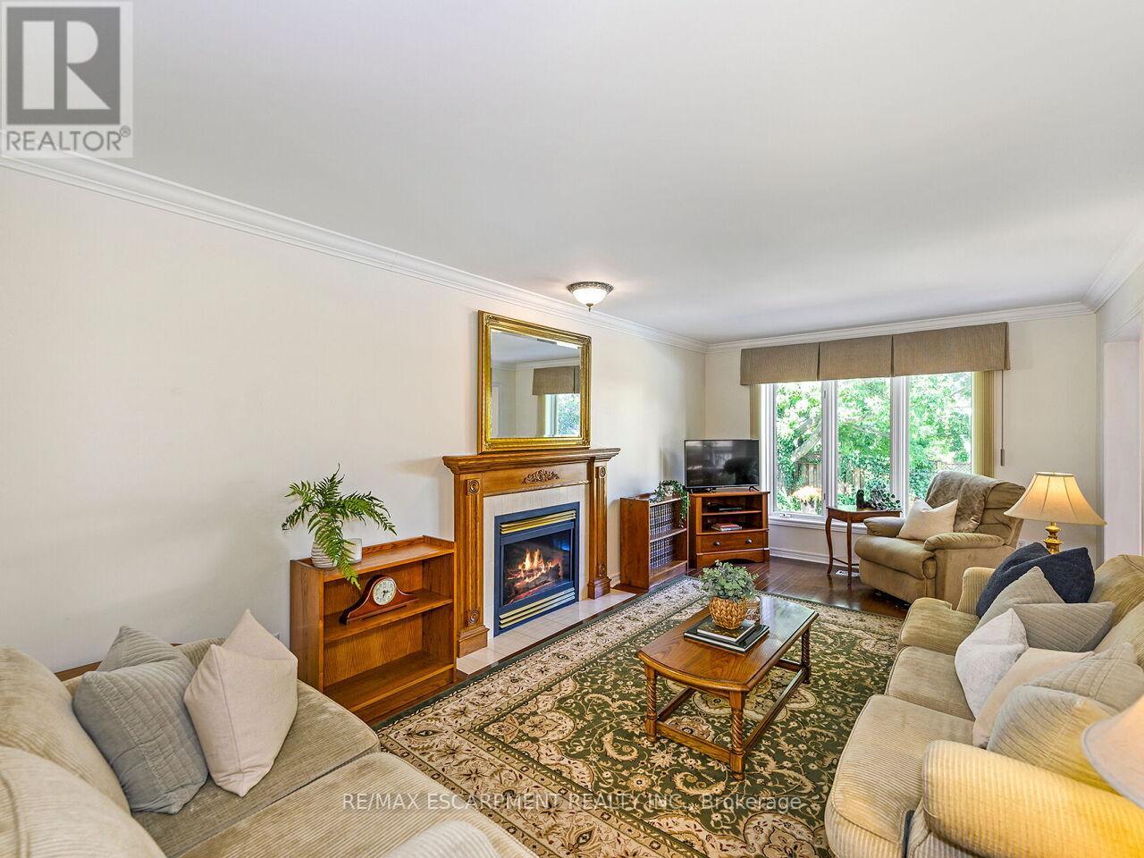 Photo 16 of 2026 Waterbridge Drive, Burlington ON