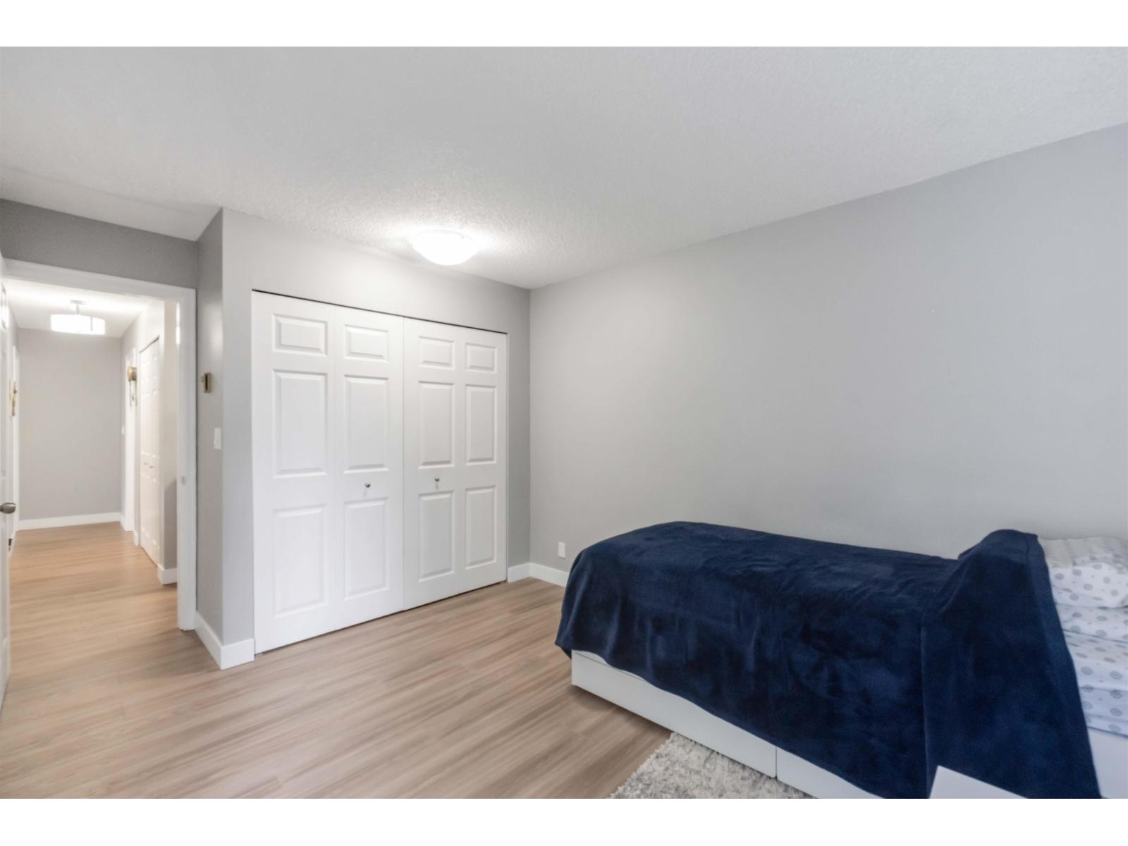 Photo 23 of 205 1473 Blackwood Street, White Rock BC