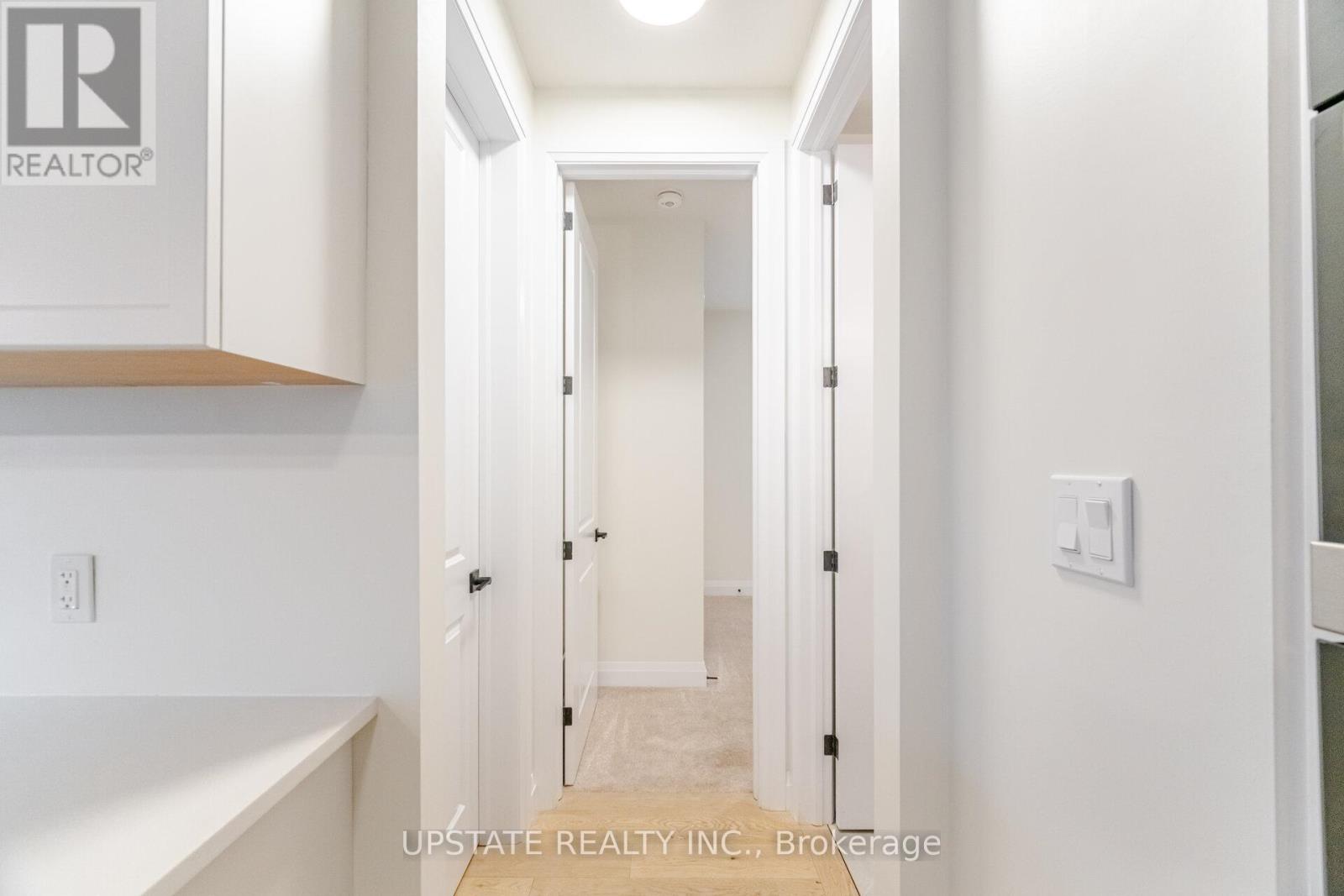 Photo 24 of 236 Mount Pleasant Street, Brantford ON