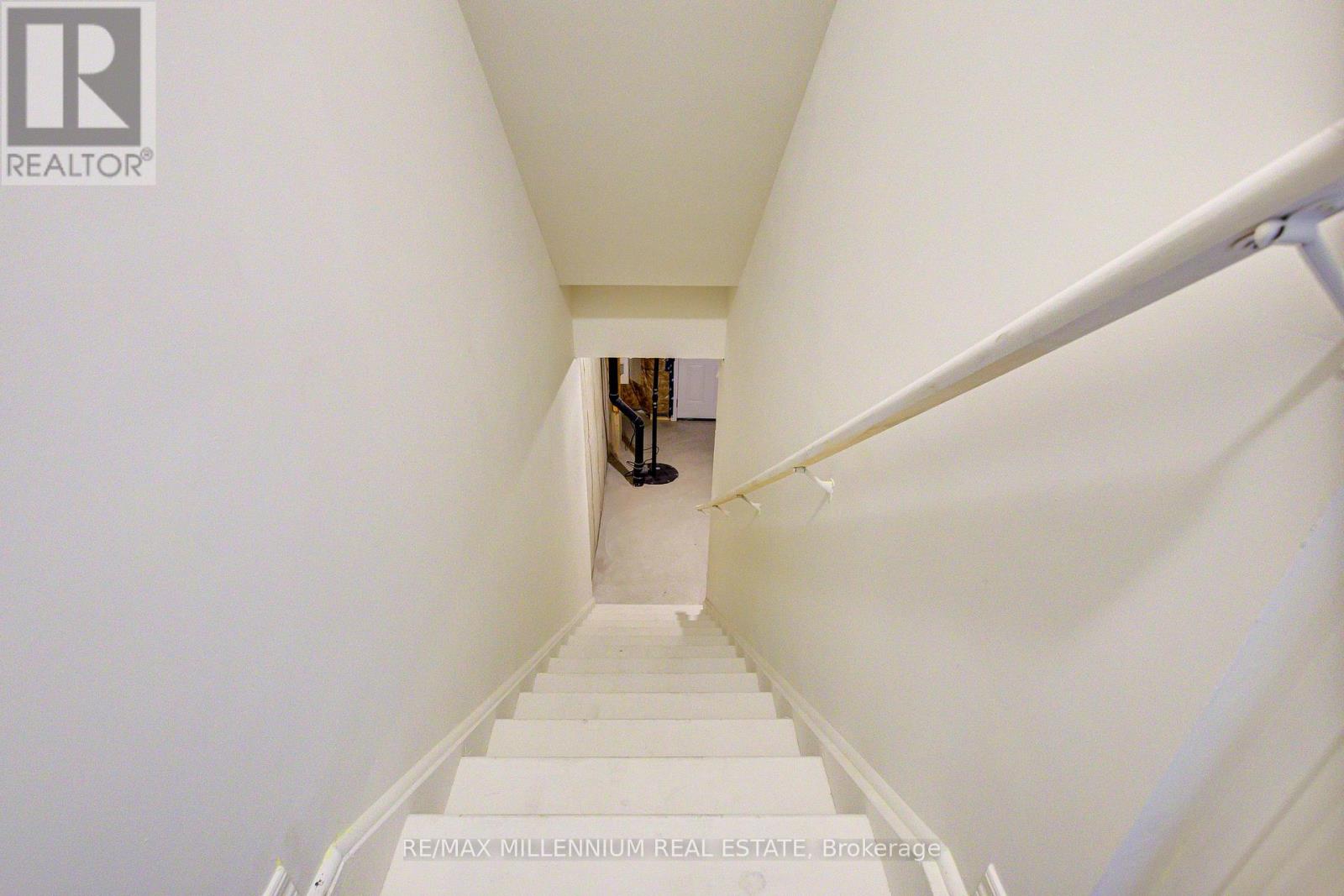 Photo 29 of 23 Gledhill Crescent, Cambridge ON