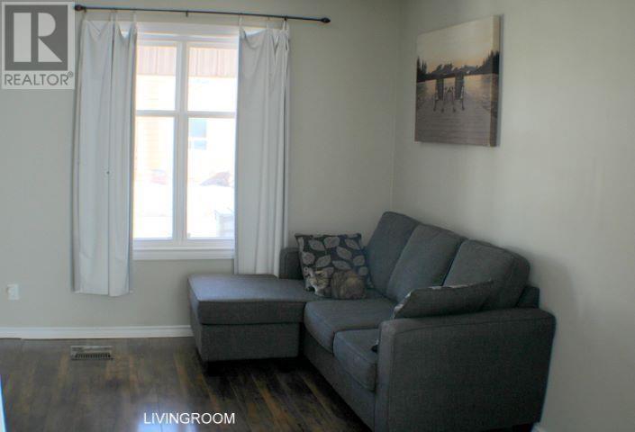 Photo 7 of 167 Andrew St, Sault Ste Marie ON