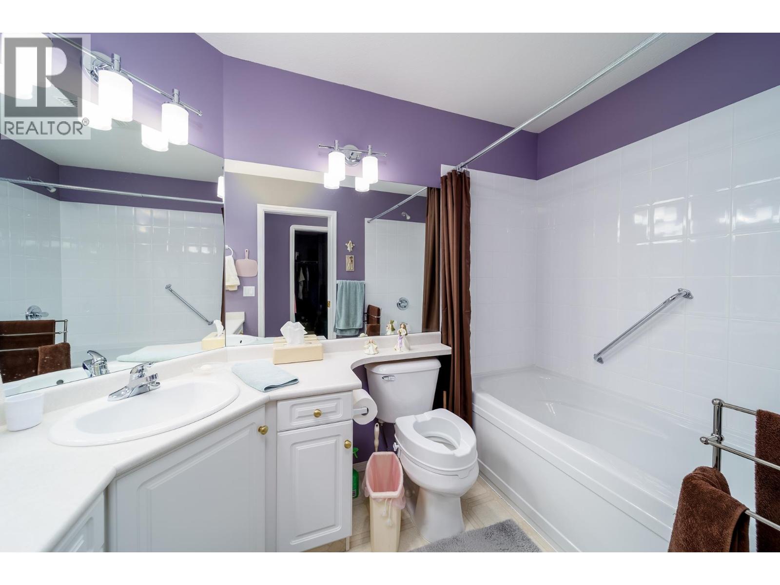 139 2250 Louie Drive, Westbank