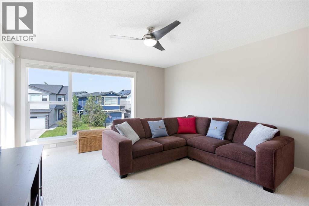 Photo 18 of 111 Walden Heights Se, Calgary AB
