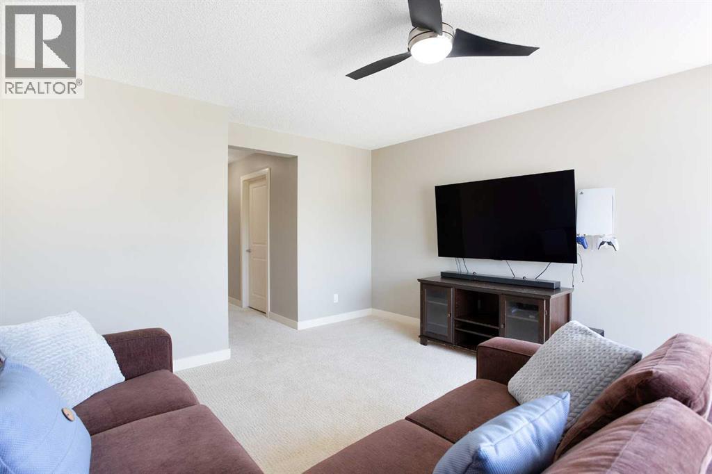 Photo 17 of 111 Walden Heights Se, Calgary AB