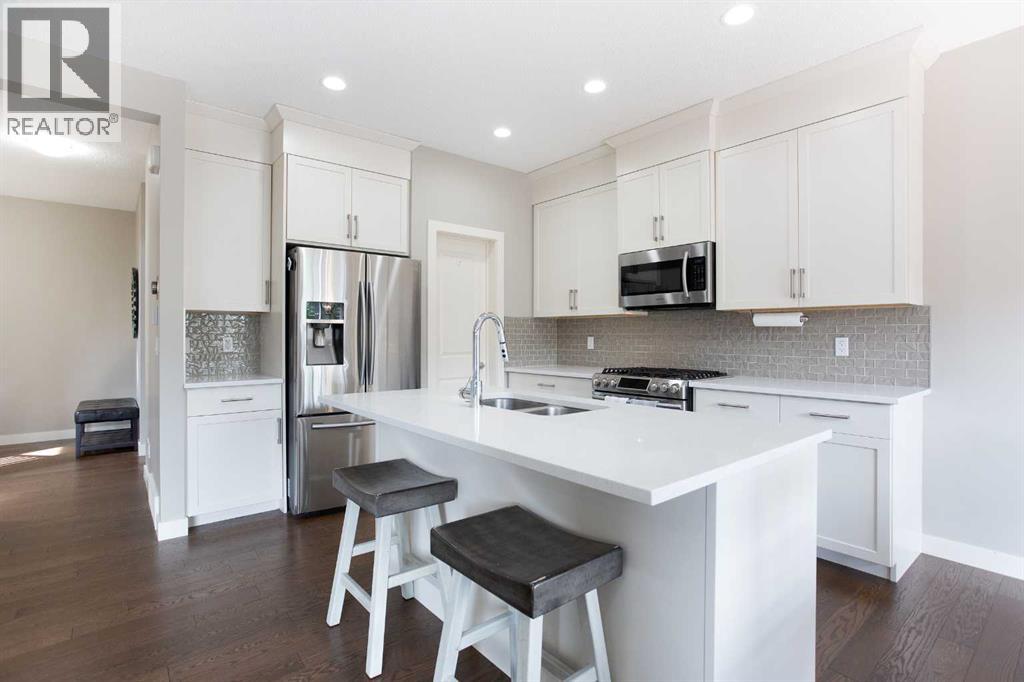 Photo 9 of 111 Walden Heights Se, Calgary AB