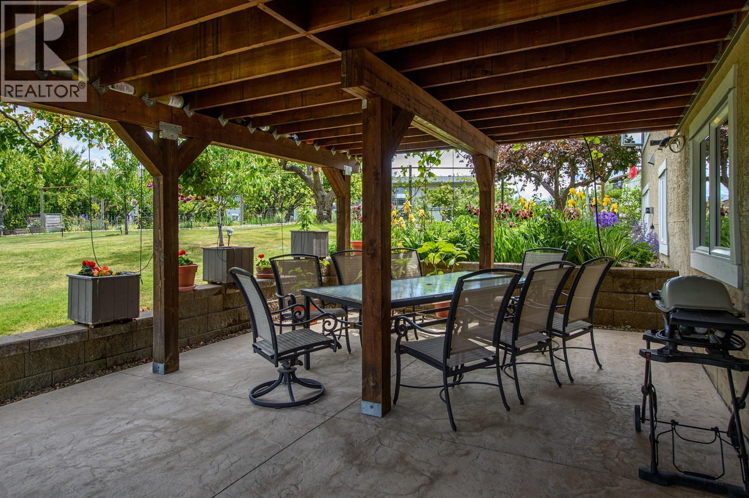  2475 Hayman Road, West Kelowna