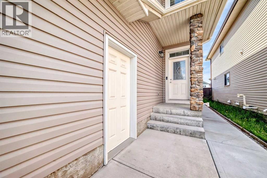 Photo 2 of 57 Taralake Manor Ne, Calgary AB
