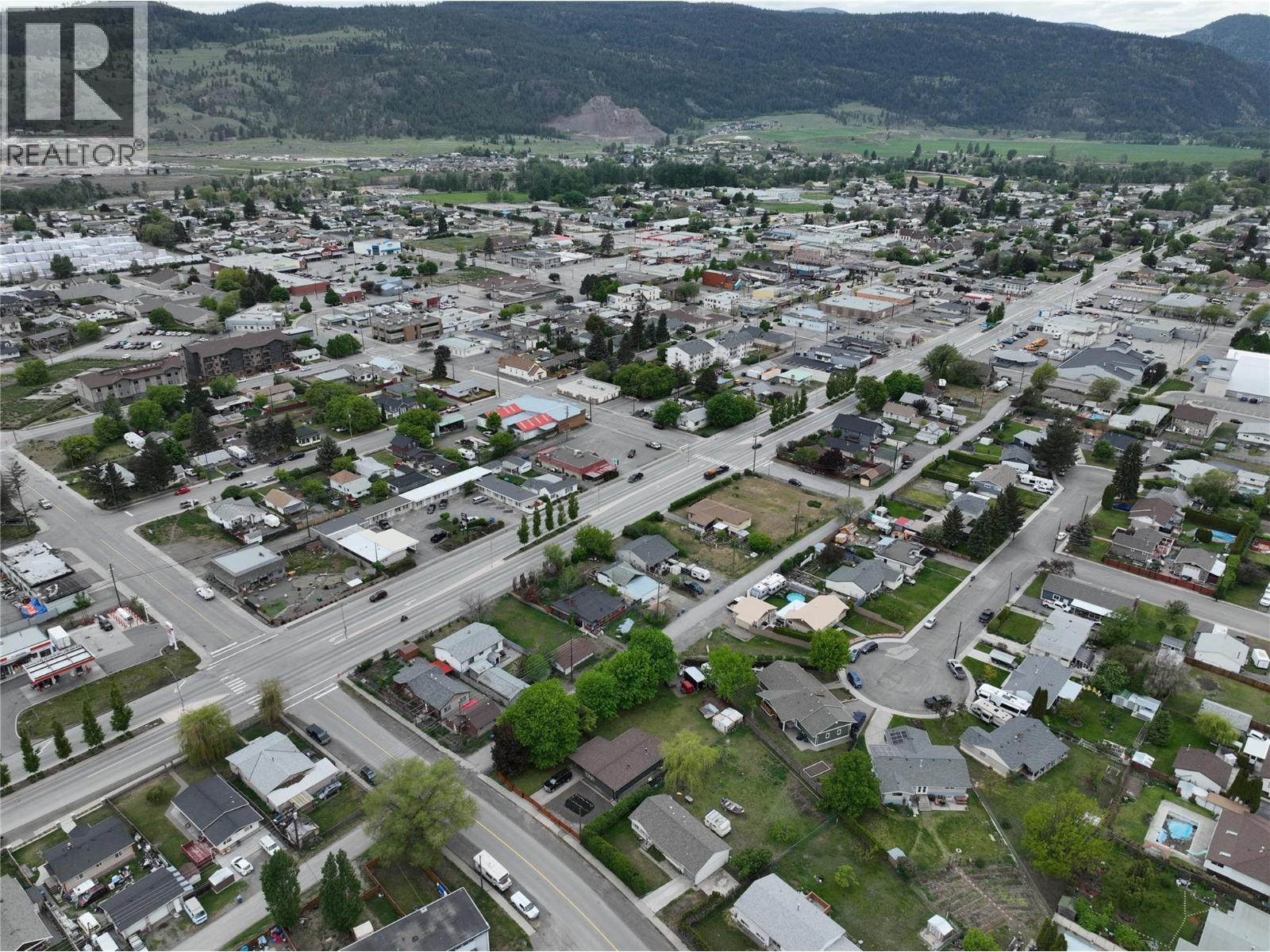  2225 NICOLA Avenue, Merritt