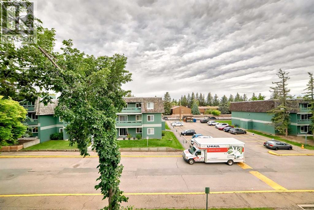 Photo 19 of 7312 315 Southampton Drive, Calgary AB