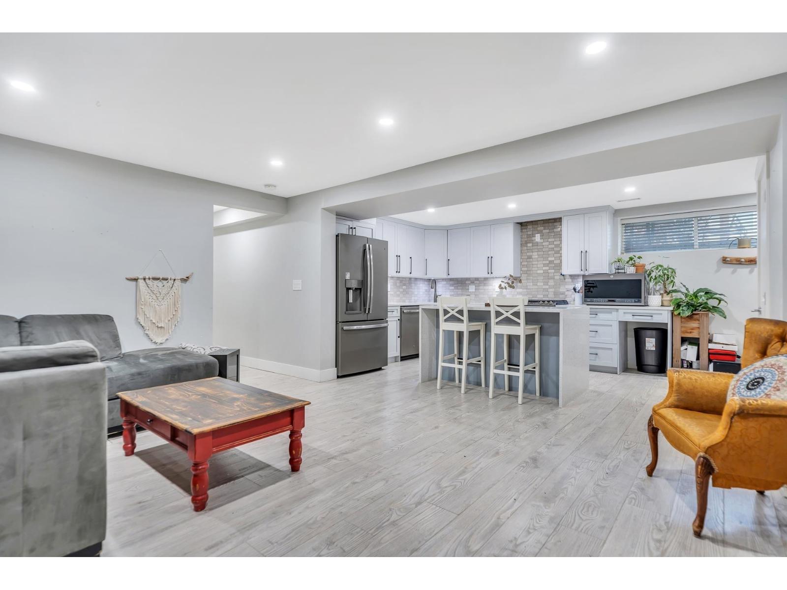 Photo 14 of 2252 Bakerview Street, Abbotsford BC
