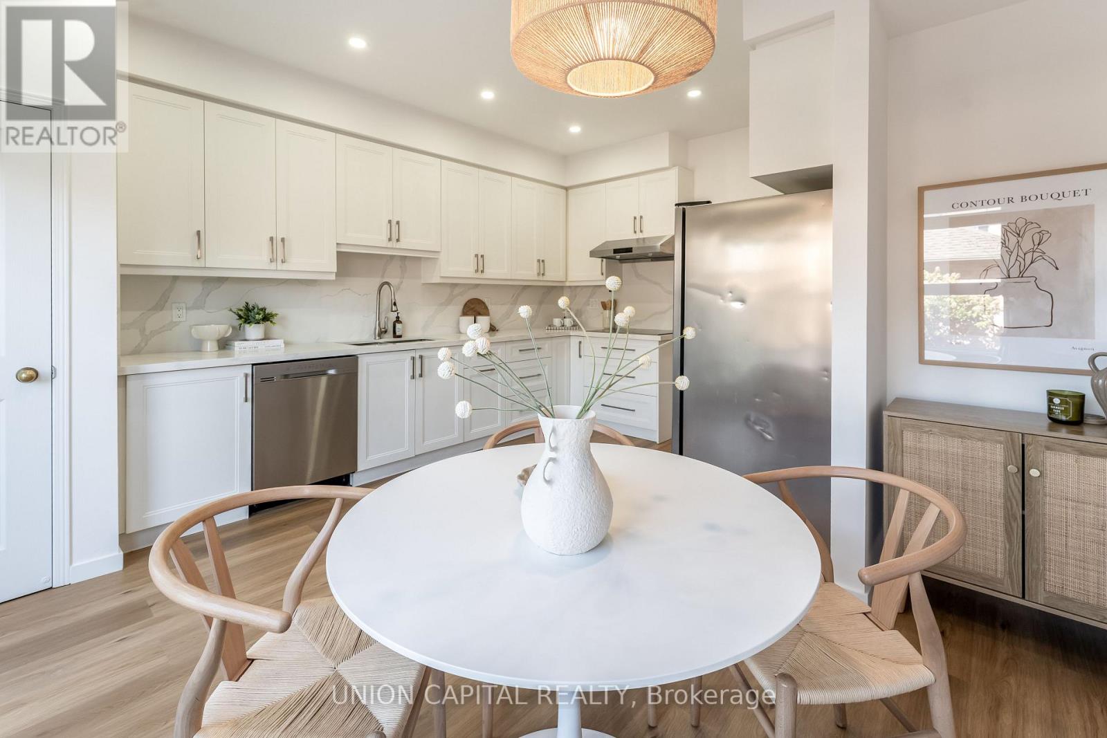 Photo 12 of 198 Bur Oak Avenue, Markham ON