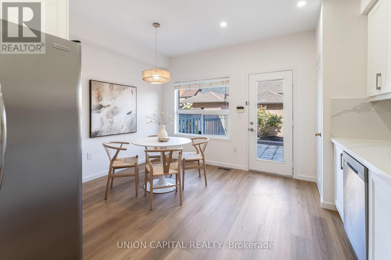 Photo 11 of 198 Bur Oak Avenue, Markham ON