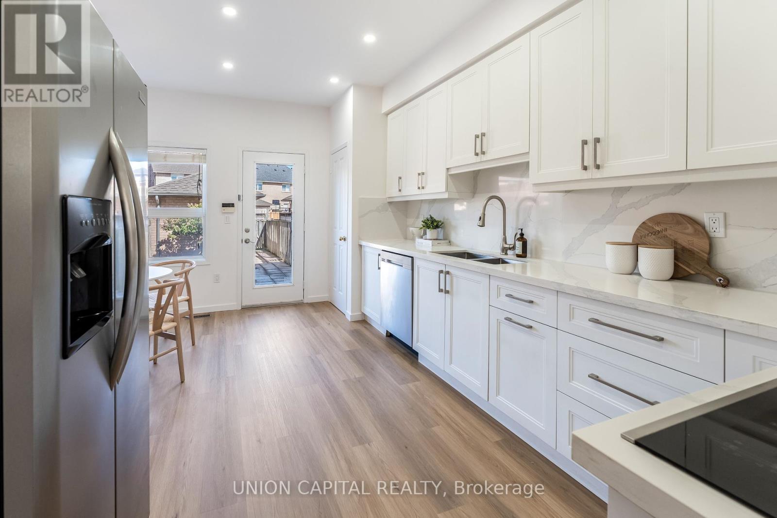 Photo 16 of 198 Bur Oak Avenue, Markham ON