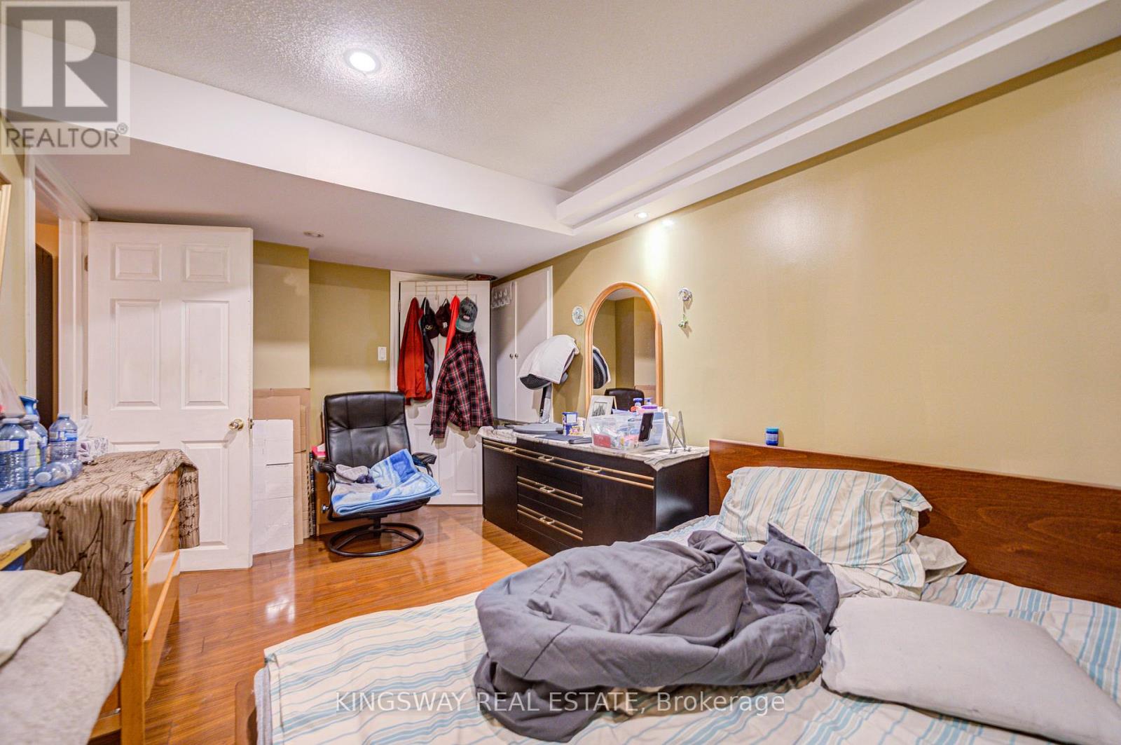 Photo 44 of 7 Bonavista Drive, Brampton ON