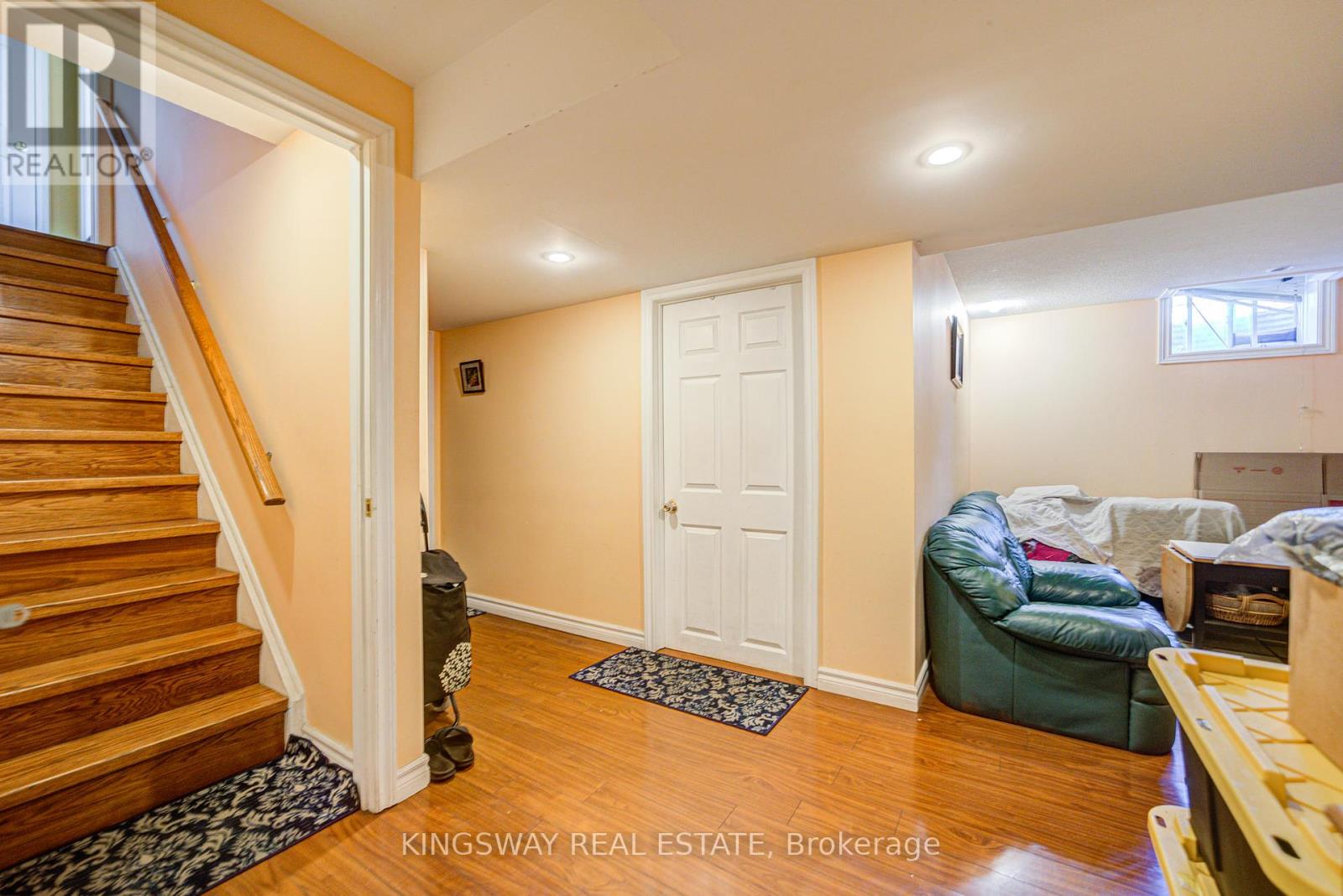 Photo 38 of 7 Bonavista Drive, Brampton ON