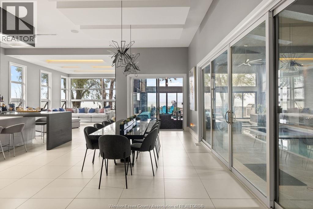 Photo 27 of 551 Ross Beach Road, Lakeshore ON