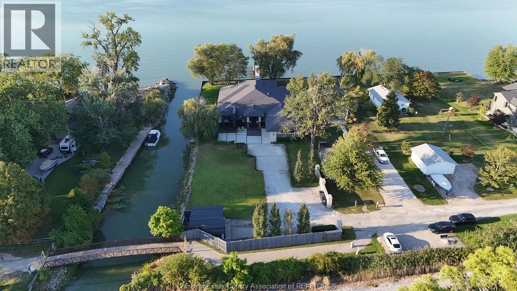 Photo 47 of 551 Ross Beach Road, Lakeshore ON