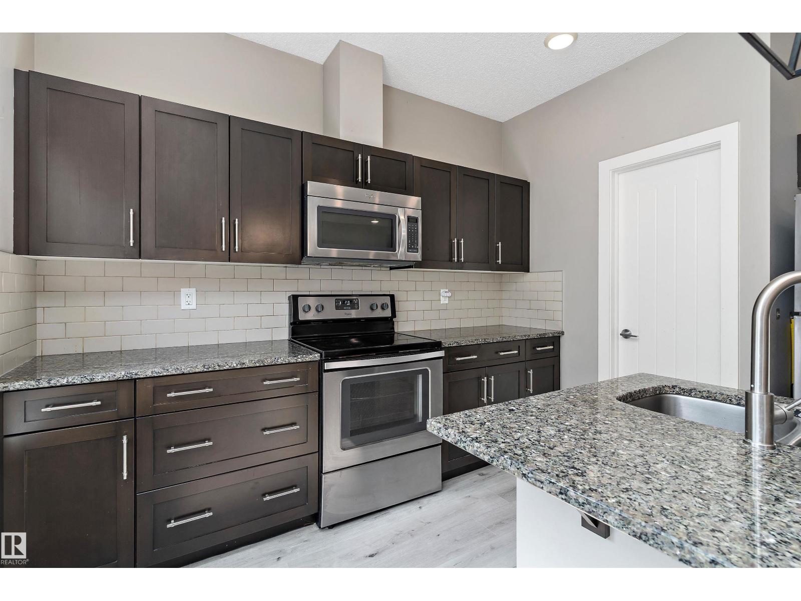 Photo 18 of 99 804 Welsh Dr Sw, Edmonton AB