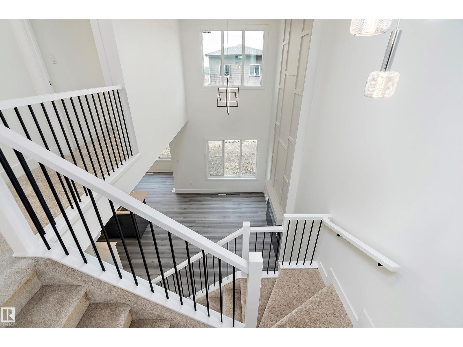 Photo 19 of 2532 210 St Nw, Edmonton AB