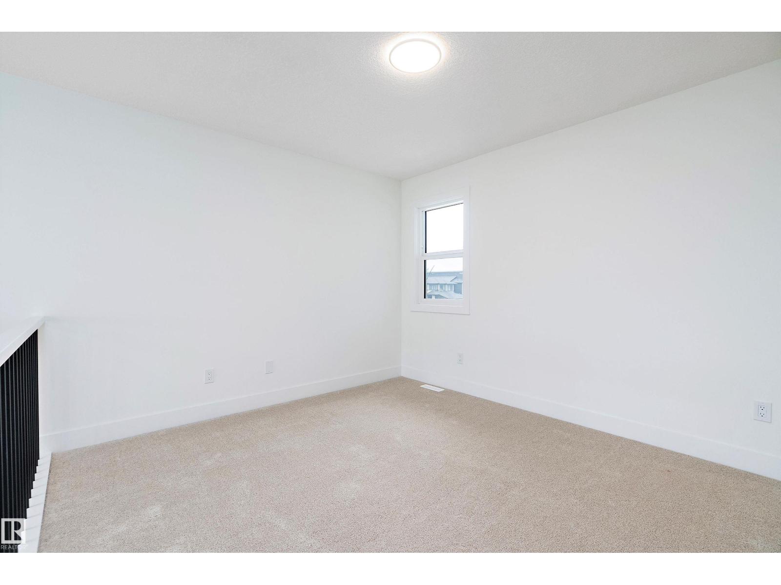 Photo 22 of 2532 210 St Nw, Edmonton AB