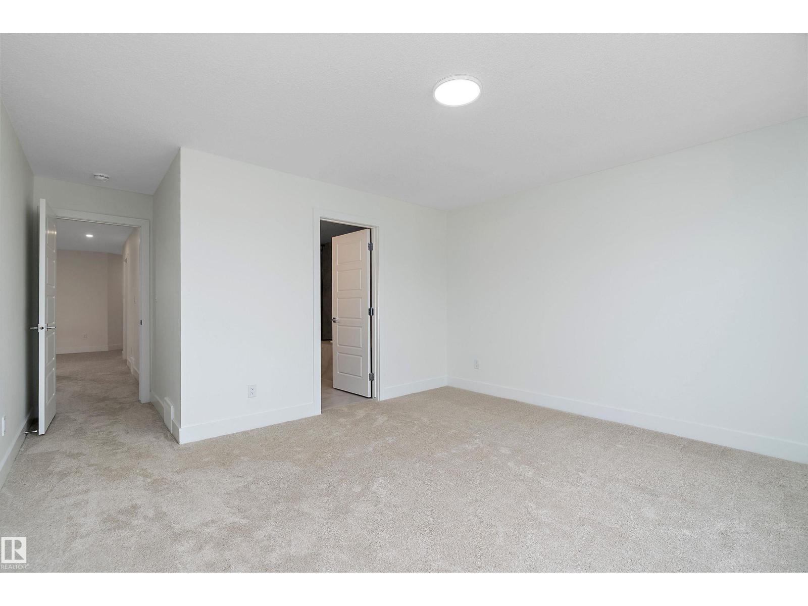 Photo 27 of 2532 210 St Nw, Edmonton AB