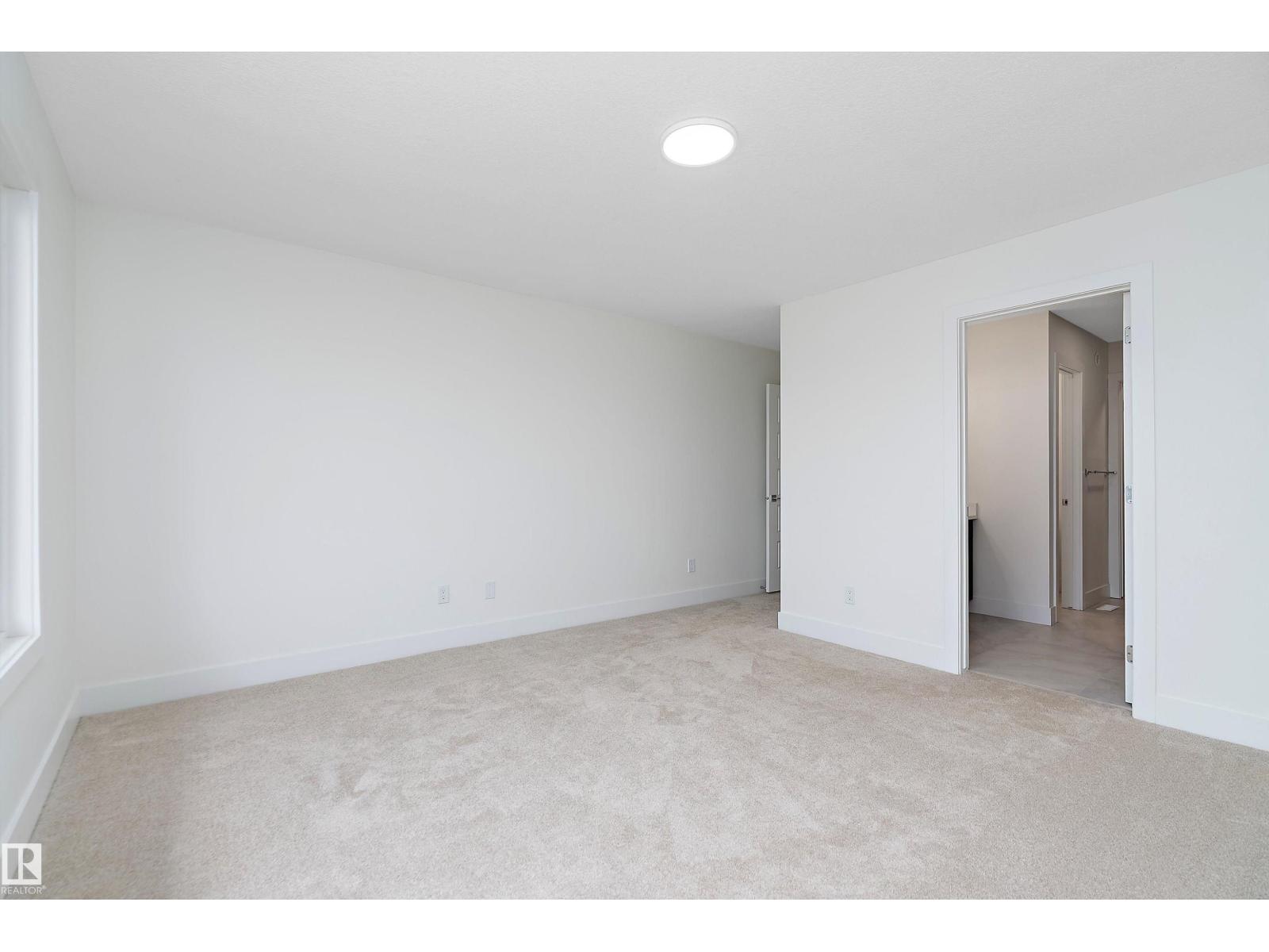 Photo 28 of 2532 210 St Nw, Edmonton AB