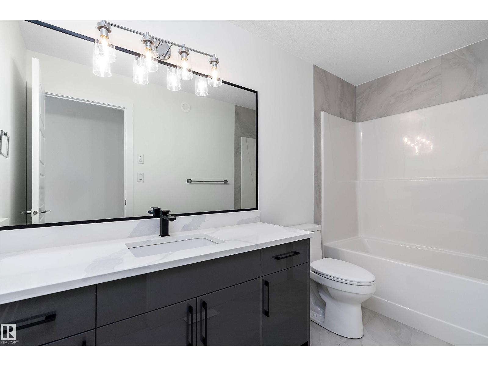 Photo 34 of 2532 210 St Nw, Edmonton AB