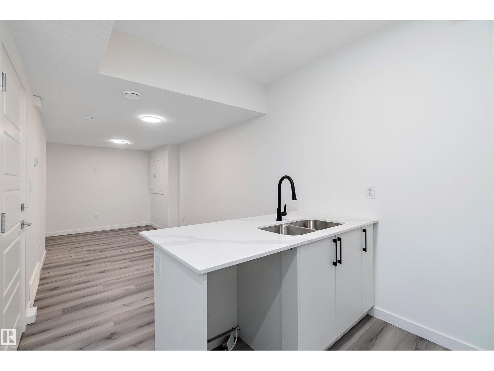 Photo 45 of 2532 210 St Nw, Edmonton AB