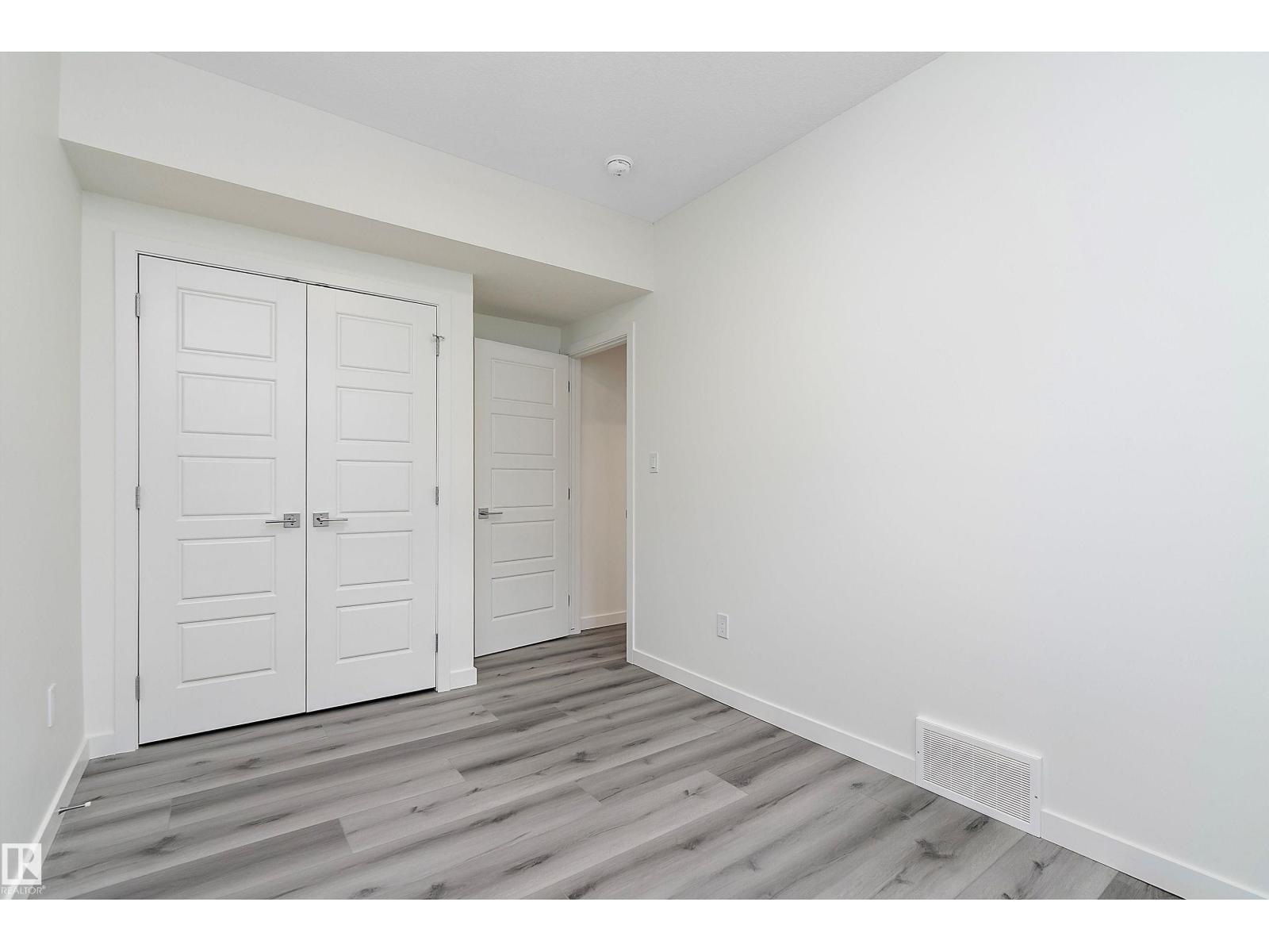 Photo 54 of 2532 210 St Nw, Edmonton AB
