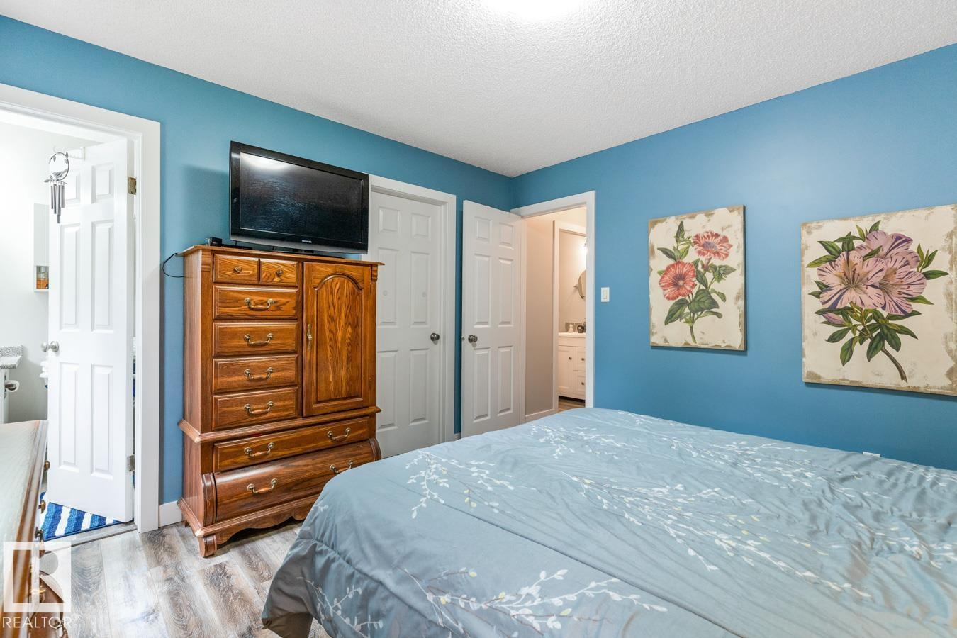 Photo 16 of 259 Regency Dr, Sherwood Park AB