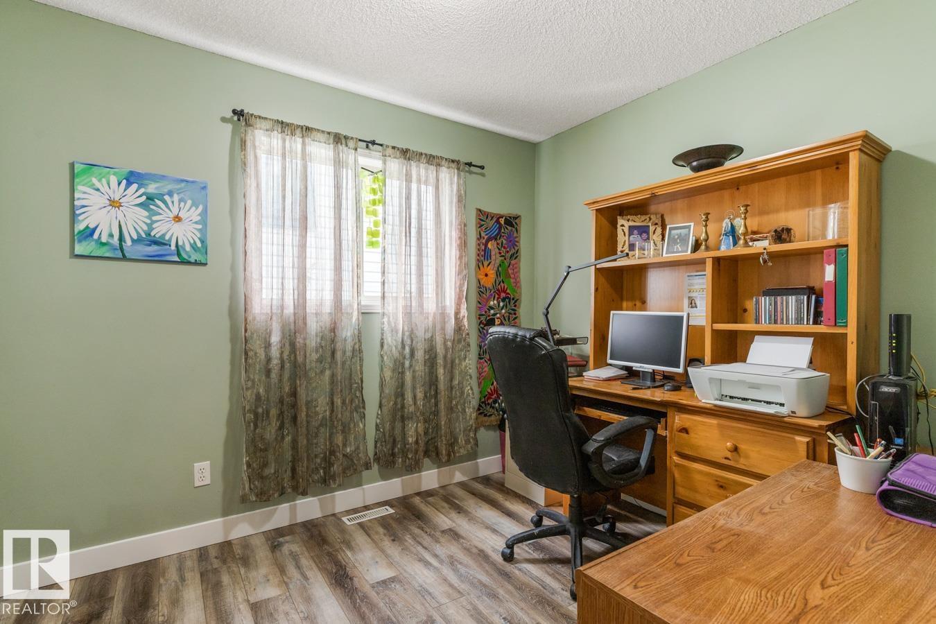 Photo 20 of 259 Regency Dr, Sherwood Park AB