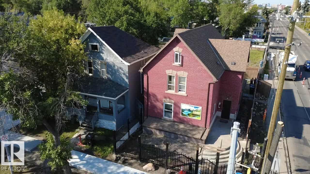 Photo 42 of 10734 92 St Nw, Edmonton AB