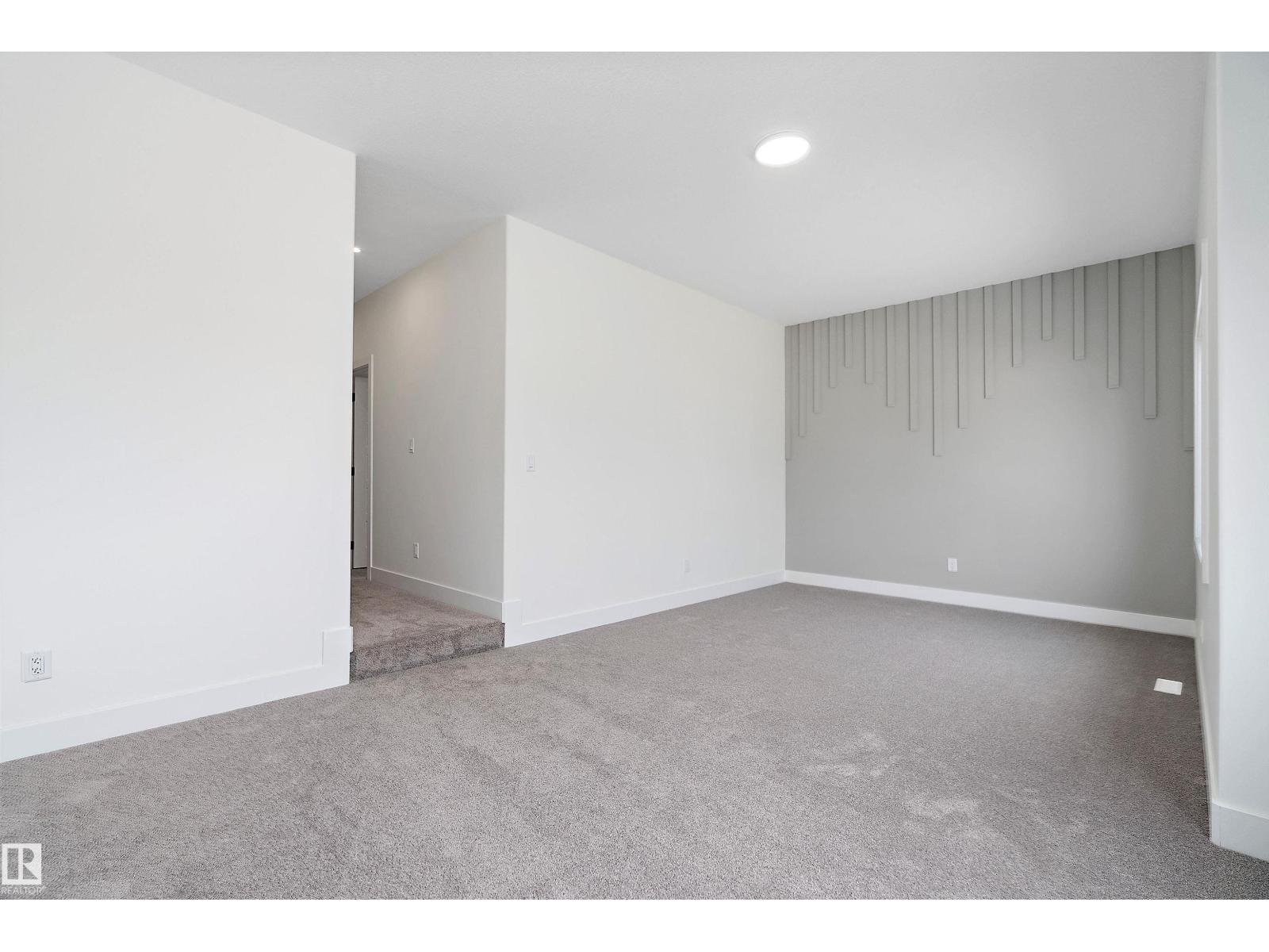 Photo 34 of 2547 209 St Nw, Edmonton AB