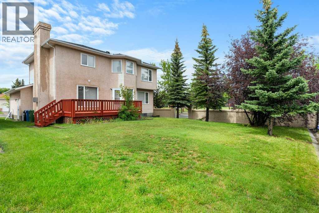 Photo 40 of 4 Hampshire Circle Nw, Calgary AB