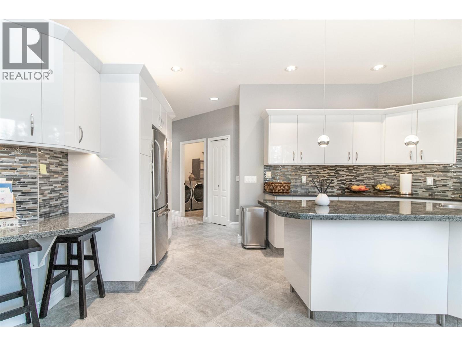  3349 Larkspur Court, Kelowna