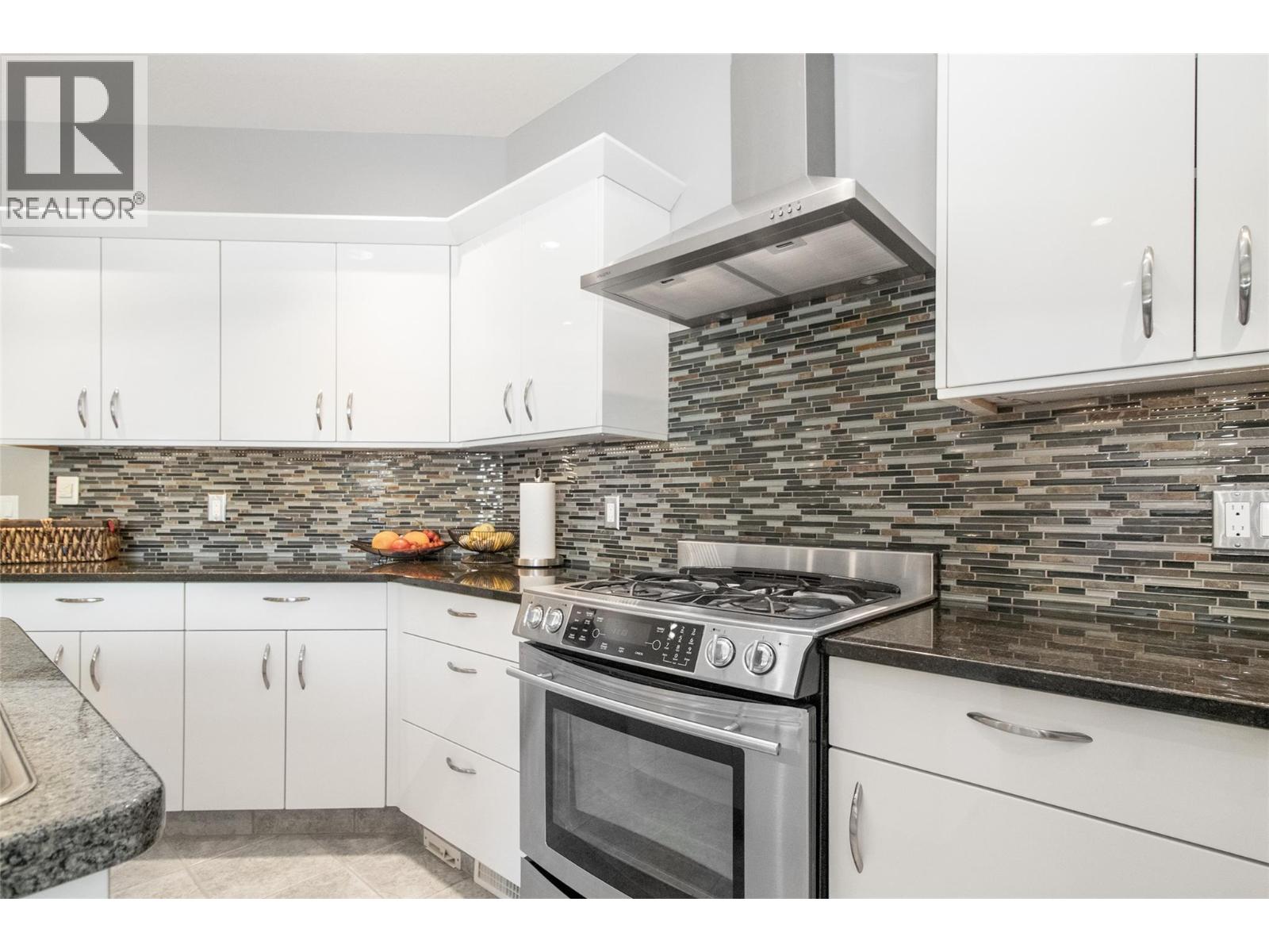  3349 Larkspur Court, Kelowna