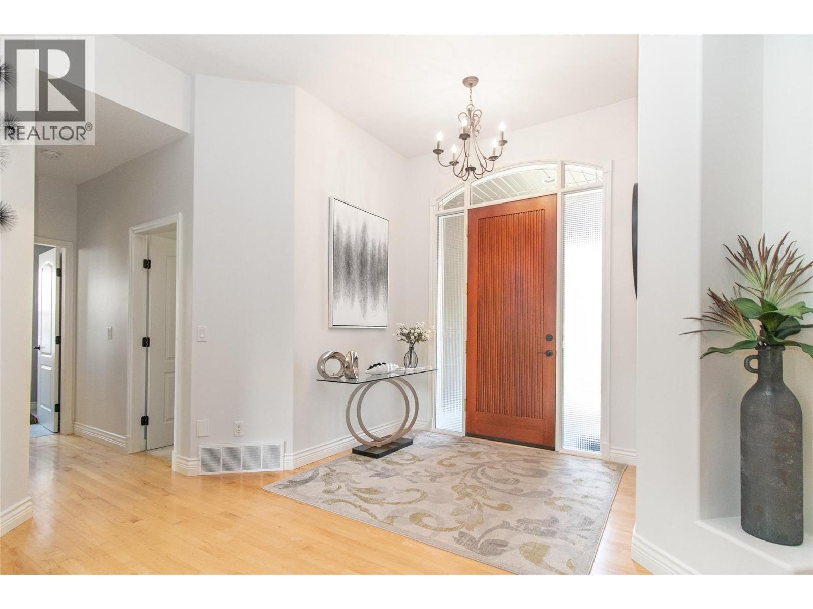  3349 Larkspur Court, Kelowna