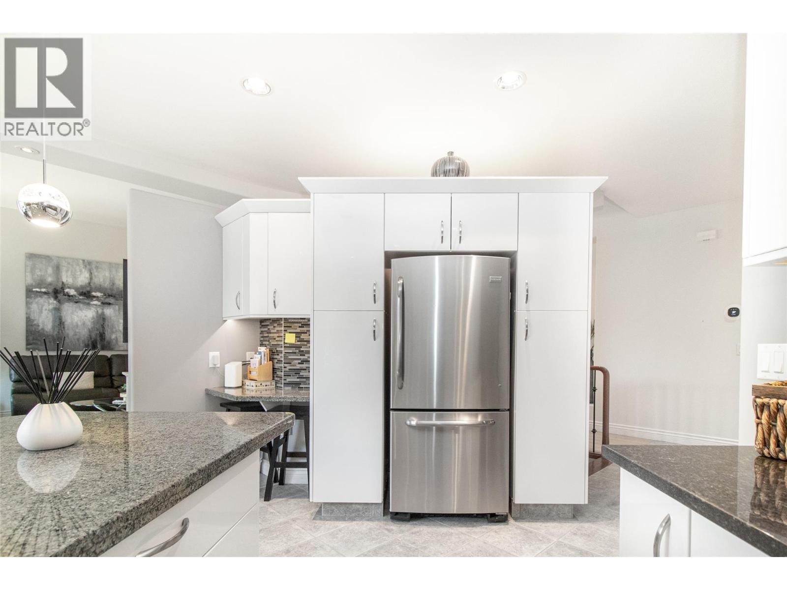  3349 Larkspur Court, Kelowna