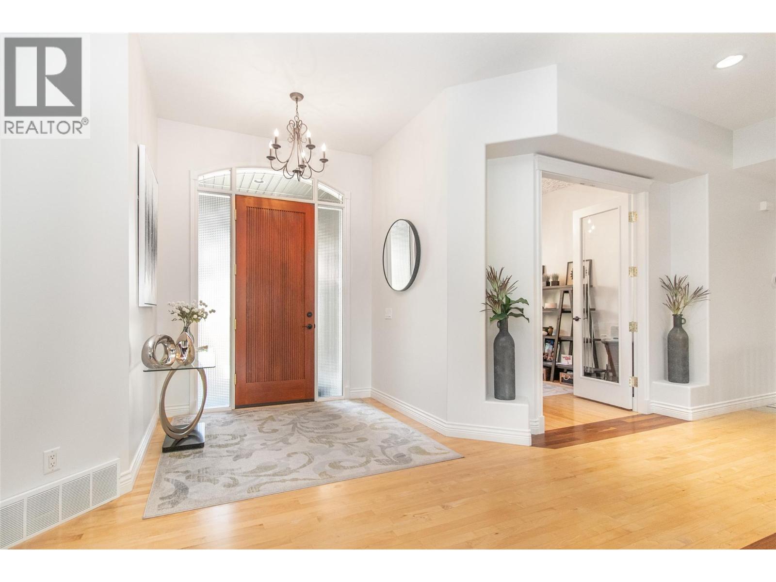  3349 Larkspur Court, Kelowna