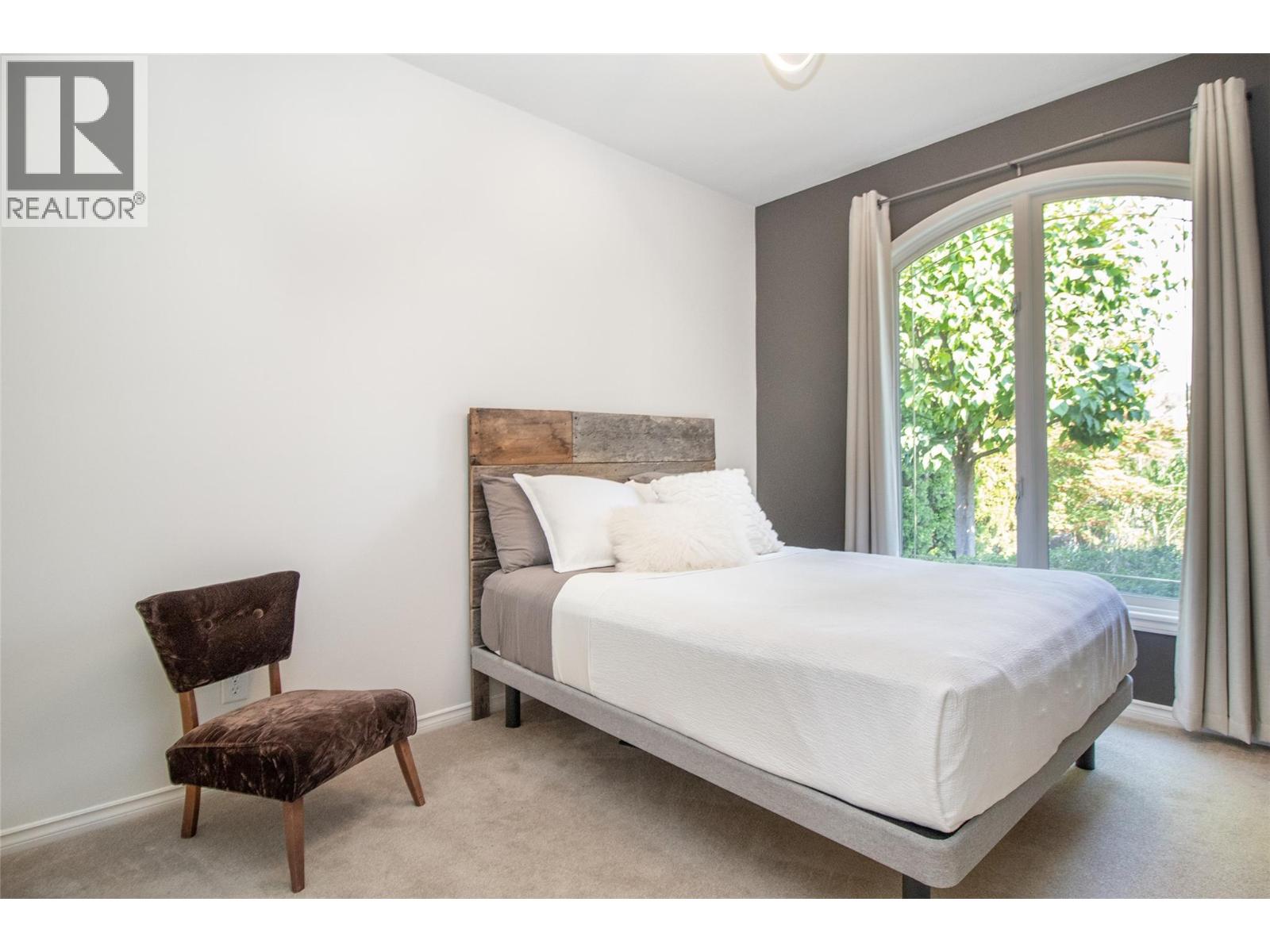  3349 Larkspur Court, Kelowna