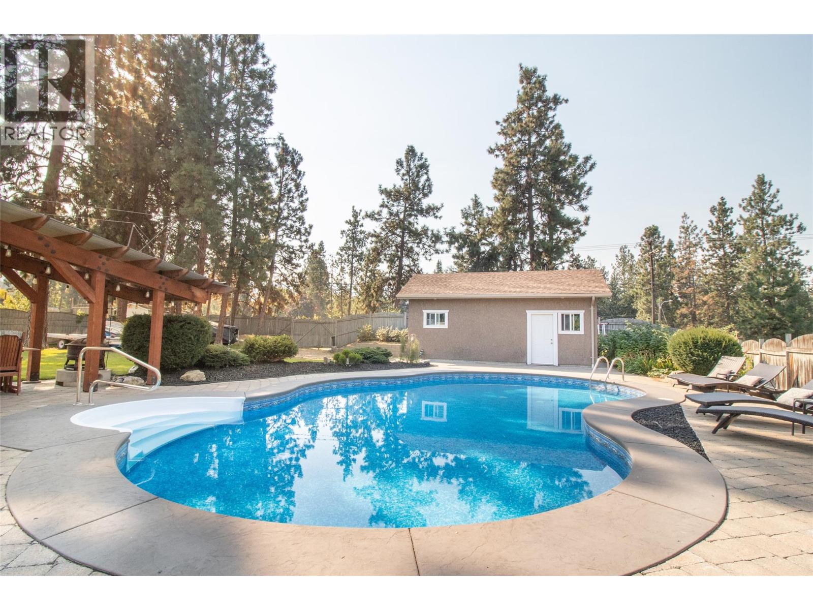  3349 Larkspur Court, Kelowna