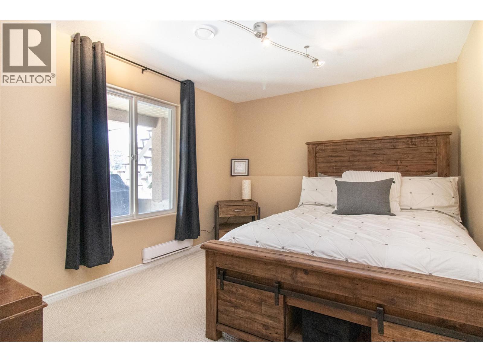  3349 Larkspur Court, Kelowna